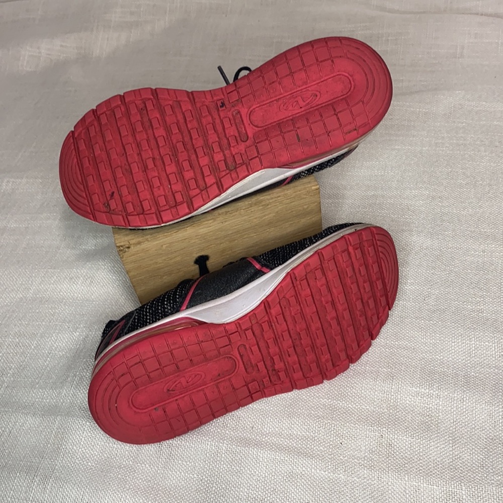 O2AIR—Tennis shoes - Picture 4 of 4